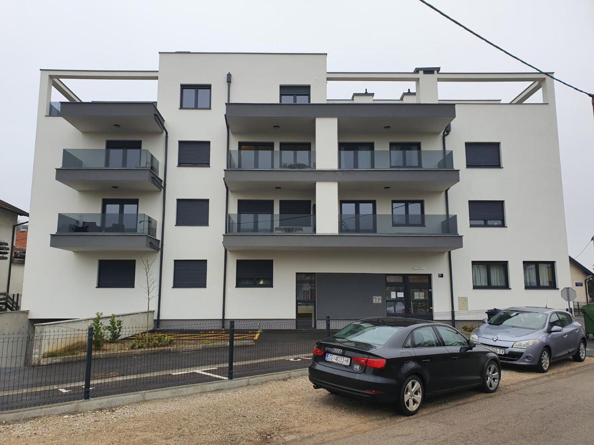 Apartman Luka Ζάγκρεμπ Εξωτερικό φωτογραφία